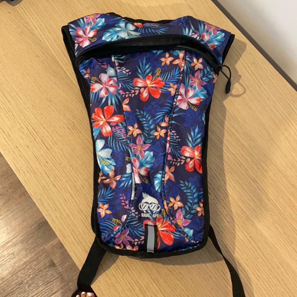 Camelbak Tropical